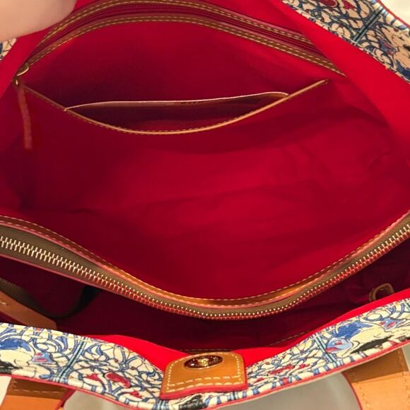 DOONEY & BOURKE DISNEY Princess SNOW WHITE Tote Dream Big Collection NWOT - Picture 9 of 17